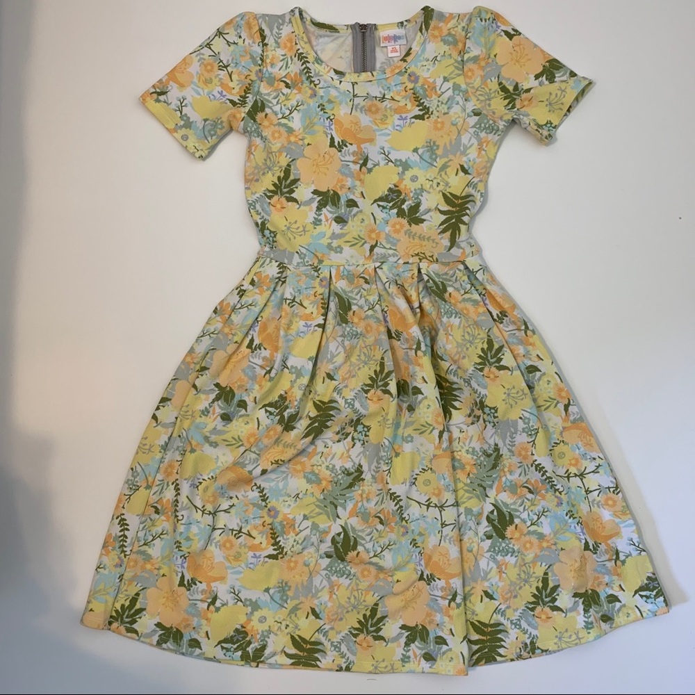 Lularoe Floral print Amelia